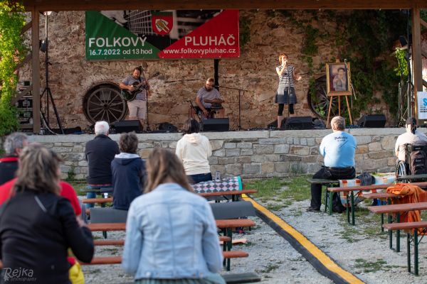 2022-07-16folkovy-pluhac-54321756BC4B-490C-8DF1-EB29-58892276FFEB.jpg