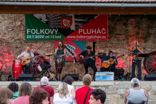 20200725folk-pluh-c-hl-14629739265A-5C61-87BF-D12F-50030F173A14.jpg